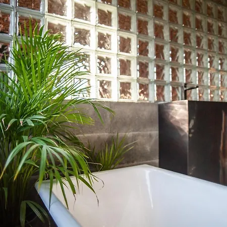 Gorzelnia Farm stay *