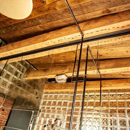 Gorzelnia * Gwiezdzin