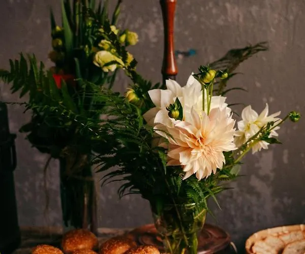 Gorzelnia مزرعة للإقامة Gwiezdzin