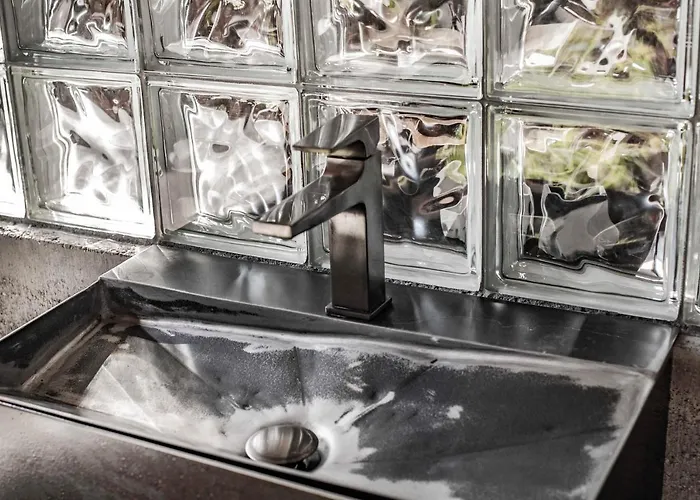 Gorzelnia مزرعة للإقامة Gwiezdzin